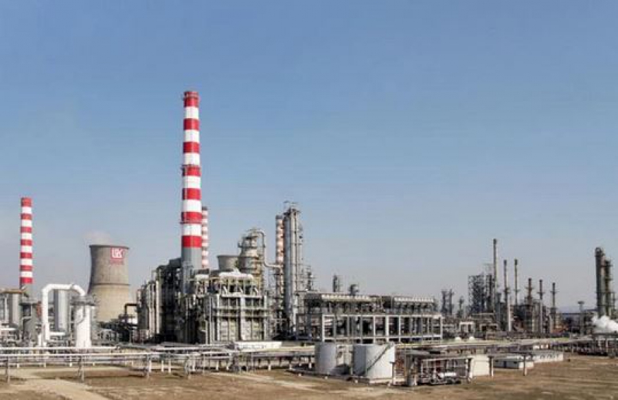 Βουλγαρία: Επιτρέπει στη Lukoil Neftochim να επεξεργάζεται ρωσικό αργό μέχρι την 1η Οκτωβρίου 2023