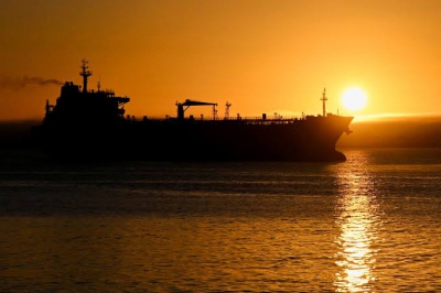 Αμερικανική εταιρεία σχεδιάζει αποστολή 250.000 βαρελιών καυσίμων στην Κούβα