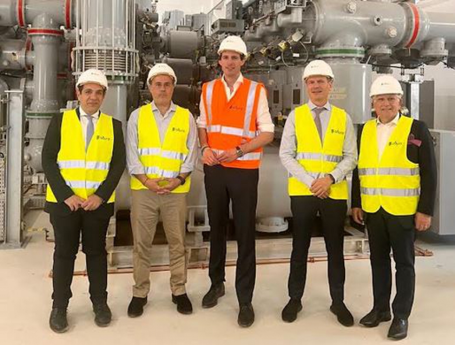 Επισκέψεις  Β. Χούκστρα και Στ. Παπασταύρου, σε Υμηττό και Ασπρόπυργο