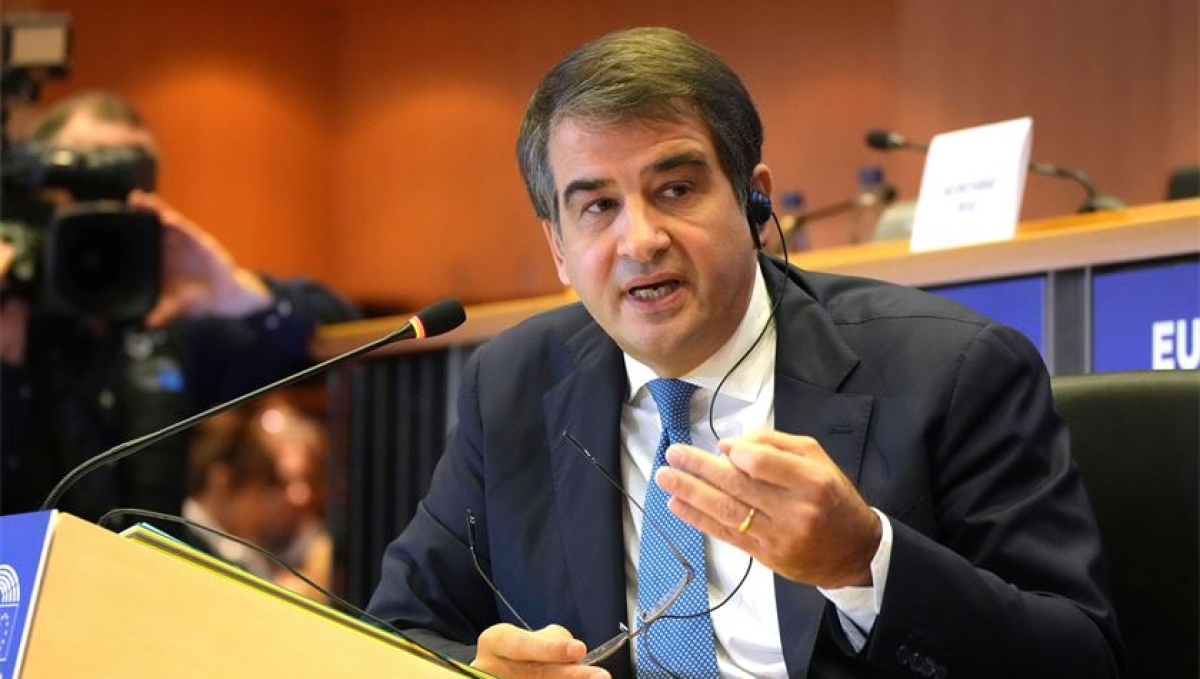 ΕΕ: Σαφές μήνυμα προς την Τουρκία από τον Fitto– «Στεκόμαστε στο πλευρό Ελλάδας και Κύπρου»