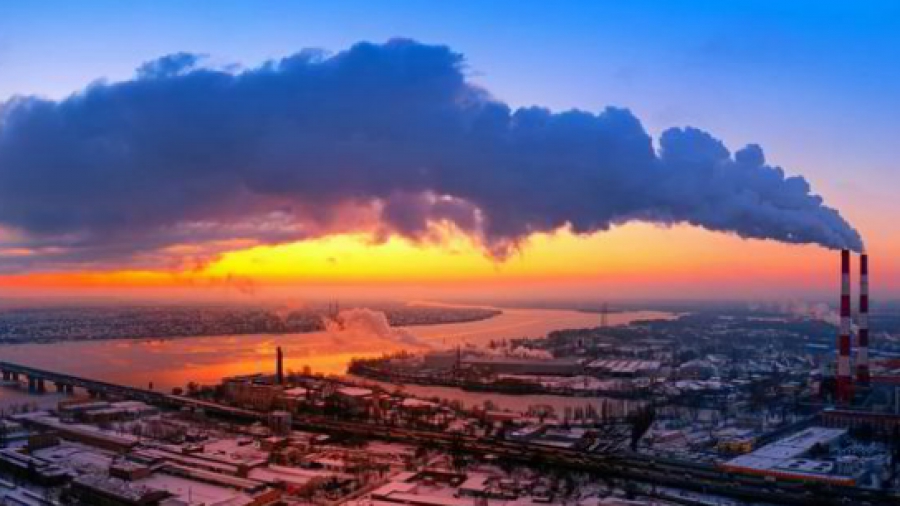 Η Βρετανία ενισχύει το σύστημα εμπορίας εκπομπών άνθρακα από το 2024