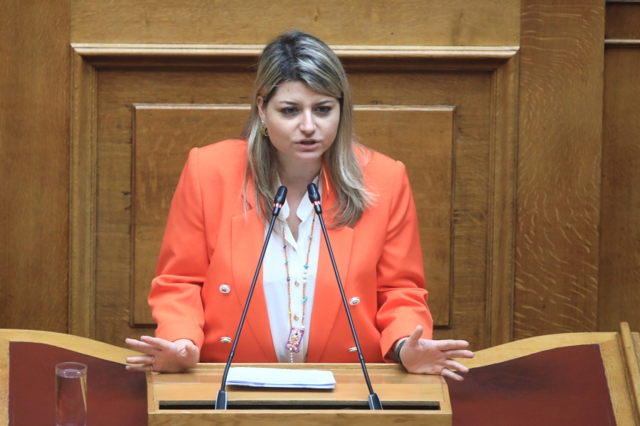 Παρέμβαση Γρηγοράκου κατά Μενδώνη: Αιολικά πάρκα απειλούν τον αρχαιολογικό χώρο του Μυστρά