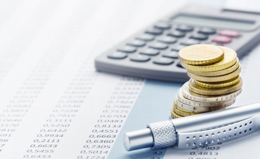 «Κόφτης» αυξήσεων και στο νέο νομοθετικό πλαίσιο για τις τριετίες