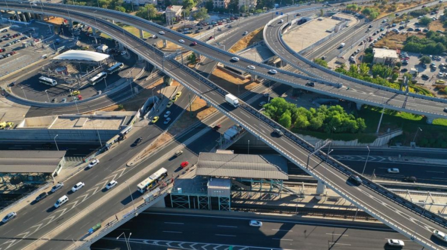 Αττική Οδός: Τι υποστηρίζει η ΓΕΚ Τέρνα για την αποπληρωμή του τιμήματος