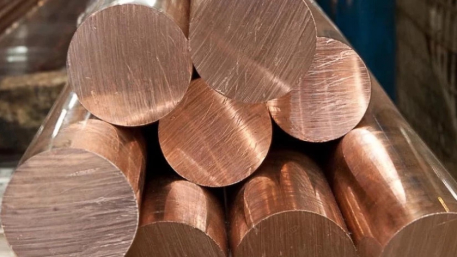 Η Glencore αγοράζει ρωσικό χαλκό στο LME για να τροφοδοτήσει την κινεζική αγορά