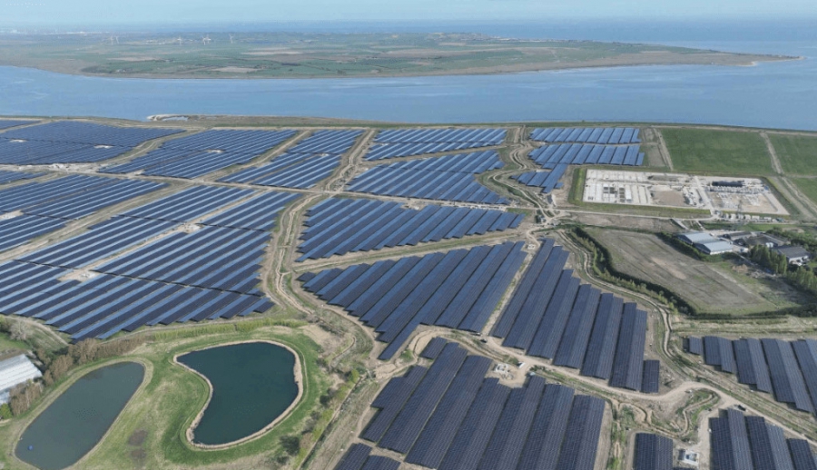 Η Metlen αναλαμβάνει την κατασκευή φωτοβολταϊκού πάρκου για την EDF power solutions UK 400 MW