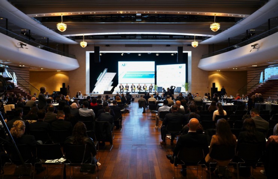 Παρεμβάσεις Πιερρακάκη, Καρρέρ, Καραβία, Ψάλτη στο 8ο AIF - Κομβικός ο ρόλος των τραπεζών για την εθνική οικονομία