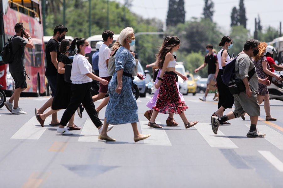 Tι ισχύει για τις μετακινήσεις από 5/7 - Το «στοίχημα» της κυβέρνησης πριν το φθινόπωρο
