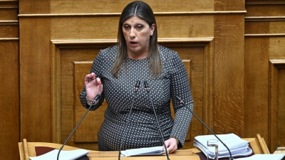 Κωνσταντοπούλου: Πέτυχε και τρίτη αναβολή - Τρεις βουλευτές της ΝΔ έσπασαν τη γραμμή