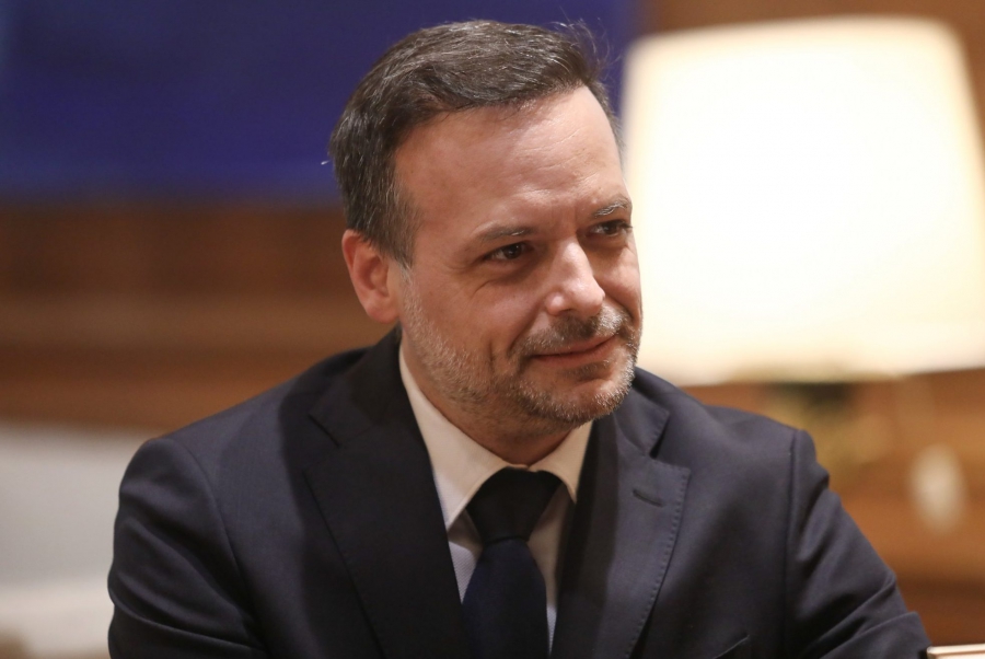 Φύρδην μίδγην και τα προσωπικά παιχνίδια του Χάρη Δούκα