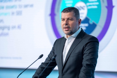 ΔΕΗ: Προς καθαρά κέρδη 700 εκατ. το 2026 – Tα deals για ευέλικτες Μονάδες στα Βαλκάνια, το 1 GW στις μπαταρίες και τα data centers