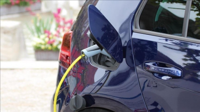 IRENA: Θα ξεπεράσουν το 1 δισ. τα ηλεκτρικά αυτοκίνητα έως το 2050