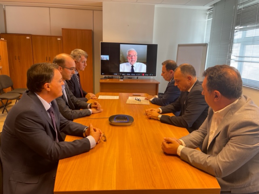 Δημόσιο και Τρ. Πειραιώς υπέγραψαν σύμβαση για την πληρωμή των κοινοτικών ενισχύσεων μέσω ΟΠΕΚΕΠΕ