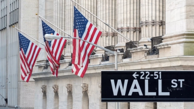 Wall: Απώλειες 0,3% για S&P και 0,8% για Nasdaq - Άνοδος 2% για τον energy sector και 4% για το πετρέλαιο