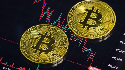 Το Bitcoin ξανά σε βουτιά - Έχασε 86.000 δολ. στο risk-off ξεκίνημα του Δεκεμβρίου