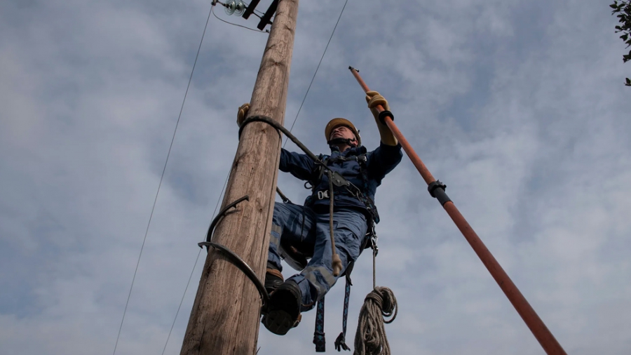 BALKAN ELECTRIC AE: Αξιόπιστη συντήρηση Δικτύων Διασύνδεσης ΑΠΕ