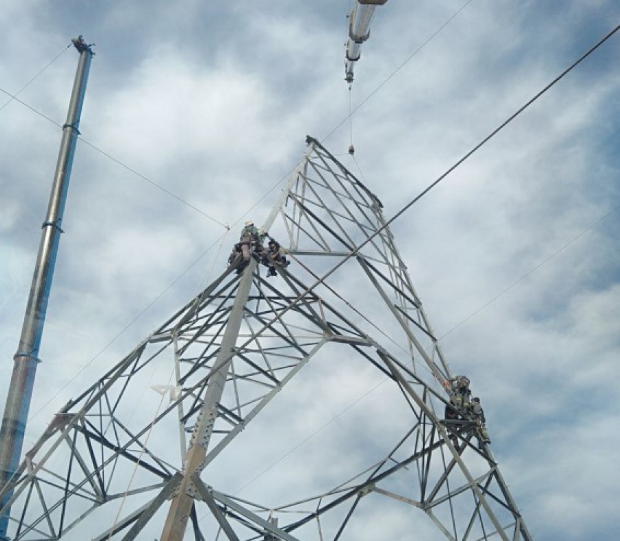 ΑΔΜΗΕ: Σε χρόνο ρεκόρ η αποκατάσταση Γραμμών Μεταφοράς υψηλής και υπερυψηλής τάσης στη Θεσσαλία