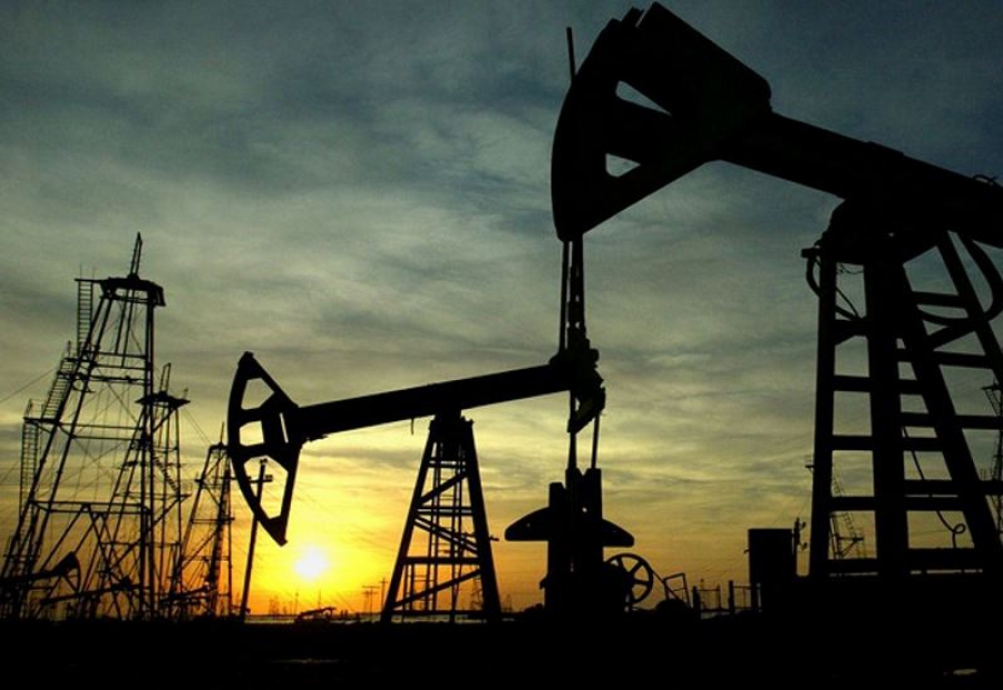 Πετρέλαιο: Πτώση 5% για το αργό - Στα 61 δολ. το Brent καθώς το Ιράν αυξάνει την παραγωγή