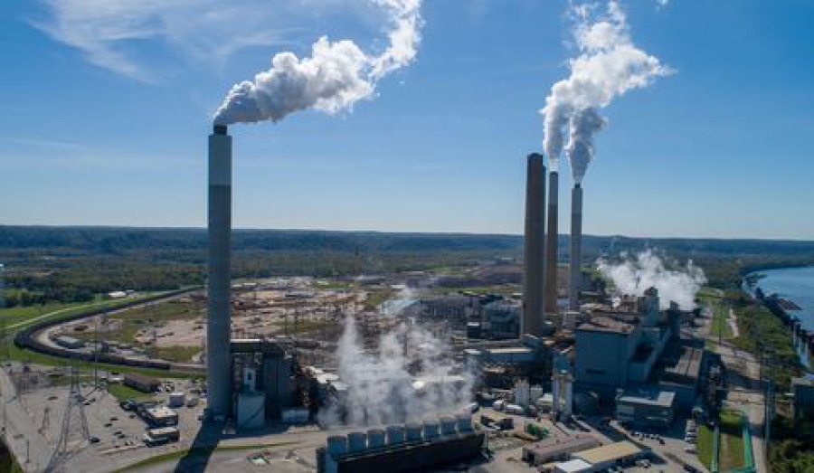 Σε άρση των κανόνων Biden για τις εκπομπές των σταθμών παραγωγής ενέργειας προχωρεί η κυβέρνηση Trump