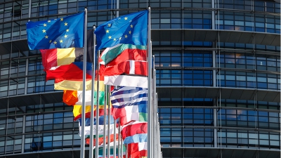 ΕΕ: Κλιμακώνει τον «πόλεμο» στο Ιράν - Επαναφέρει τις κυρώσεις λόγω των πυρηνικών