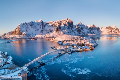 Νορβηγία: Αναστέλλει τα σχέδια για εξόρυξη μετάλλων στη θάλασσα (Oil Price)