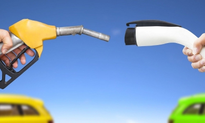 Chevron - Exxon δοκιμάζουν στο... δρόμο, μείγματα καθαρότερης βενζίνης ως εναλλακτικές στα EV