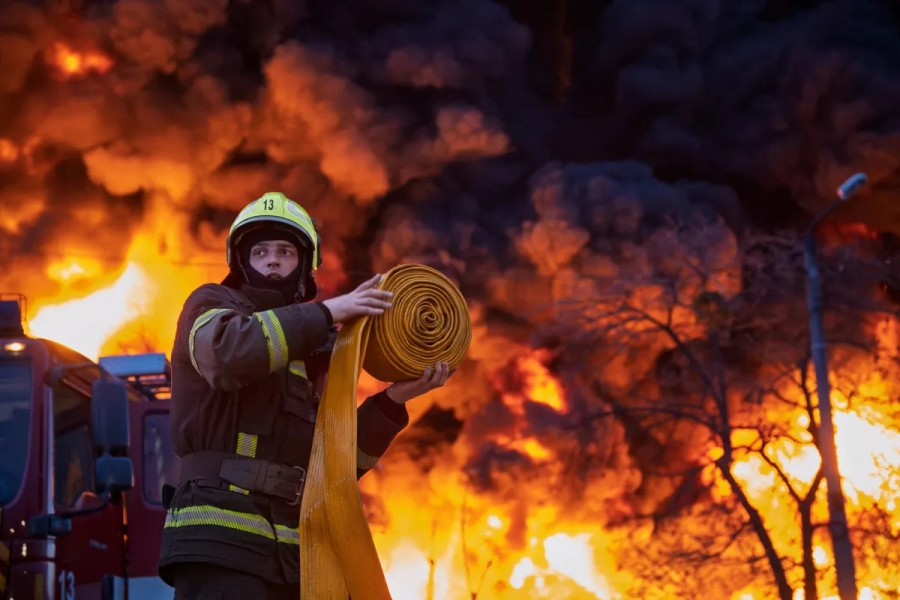 Η ΕΕ έτοιμη να εξασφαλίσει δάνειο 90 δισ. ευρώ για την Ουκρανία