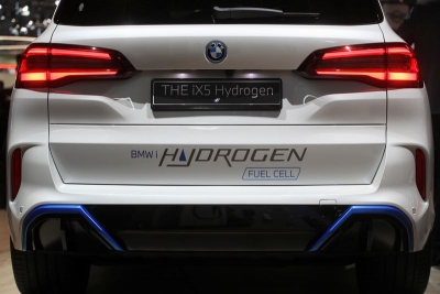 Ποιές γερμανικές αυτοκινητοβιομηχανίες επενδύουν στο υδρογόνο - Βets δισεκατομμυρίων