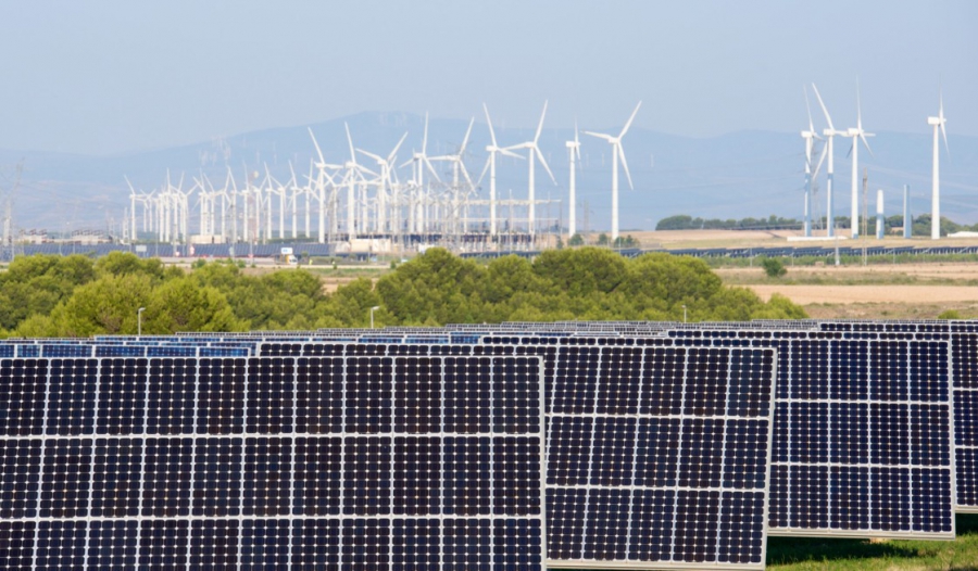 GlobalData: Η Ρωσία πρόσθεσε περίπου 100 MW ηλιακής ενέργειας το 2025