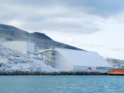 Πώς είναι το εσωτερικό του μοναδικού πλήρως λειτουργικού ορυχείου της Αρκτικής που διαμορφώνει το ορυκτό μέλλον της Γροιλανδίας; (businessinsider.com)