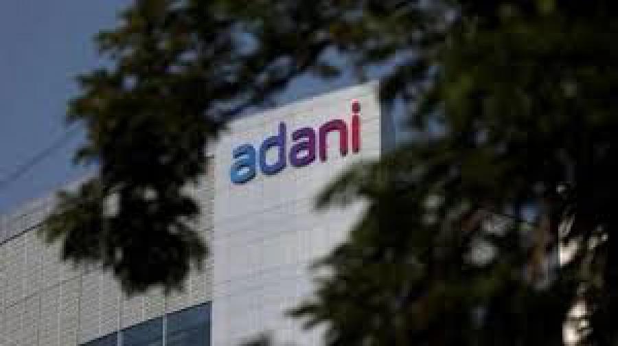 H Adani κατηγορείται για μια σειρά από περιβαλλοντικές καταπατήσεις (Reuters)