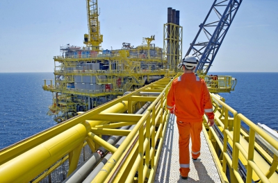 Iberdrola και Enel δείχνουν το δρόμο στους μεγάλους «παίκτες» του πετρελαίου για την ενεργειακή μετάβαση