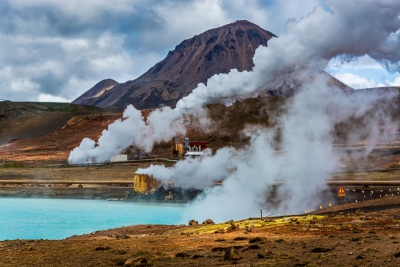 Ισλανδία: Το πρώτο ταξίδι στον πυρήνα της Γης και το «στοίχημα» της γεωθερμίας