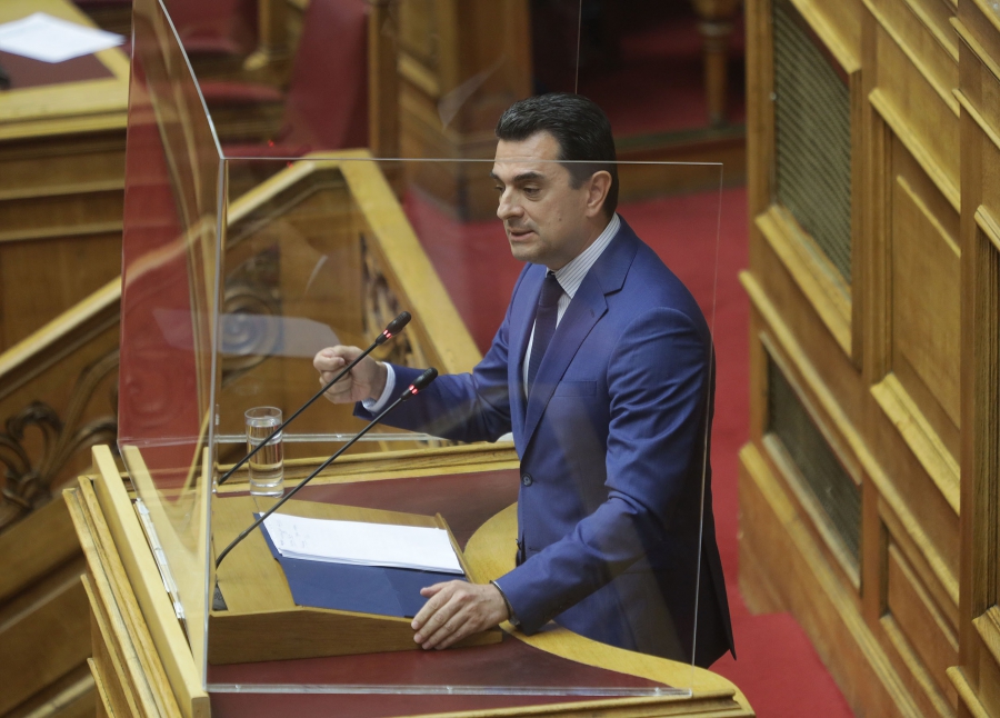 Σκρέκας: «Με τα υπεράκτια αιολικά πάρκα αλλάζουμε το ενεργειακό μείγμα υπέρ των πολιτών και του περιβάλλοντος»