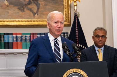 Η πρόταση Biden για αναστολή του ομοσπονδιακού φόρου στα καύσιμα
