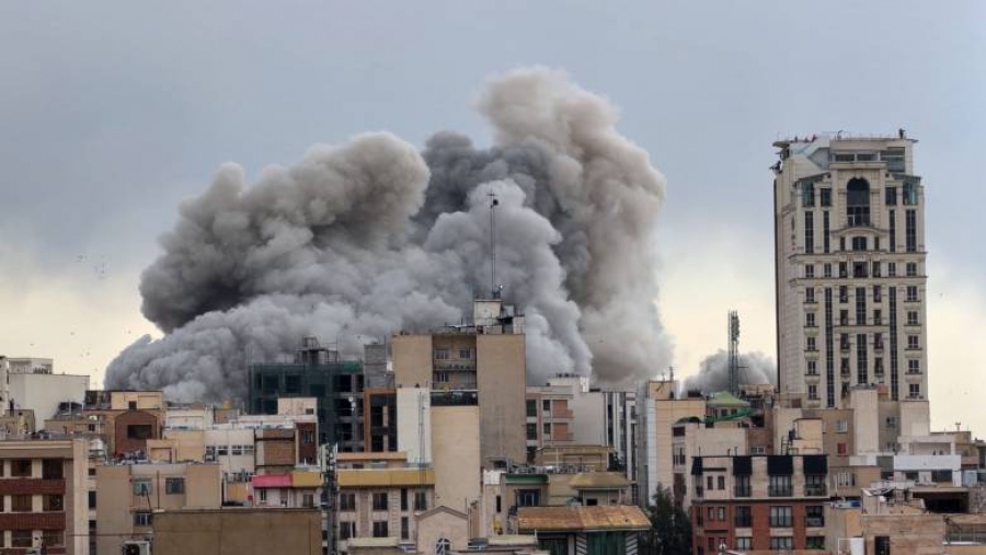 Τα κράτη του Κόλπου ζητούν τον τερματισμό του πολέμου, αλλά «όλα τα σημάδια δείχνουν προς κλιμάκωση» (Aljazeera)