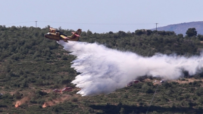 Πολύ υψηλός κίνδυνος πυρκαγιάς και αύριο (12/8) σε 6 Περιφέρειες - Απαγόρευση κυκλοφορίας στη Χαλκιδική