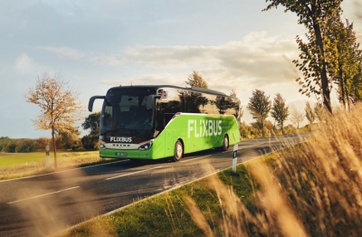 Συνεργασία Flix και Scania σε λεωφορεία που θα κινούνται με LNG