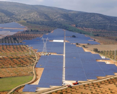 Η σταθερή εθνική στρατηγική το ζητούμενο για την ανάπτυξη του τομέα ηλιακής ενέργειας στην Ισπανία