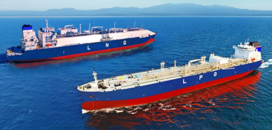 Ινδικά πλοία μεταφοράς LPG διασχίζουν κρυφά τα Στενά του Ορμούζ
