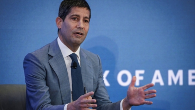 Ο Kevin Warsh προωθείται από τον Trump για διάδοχο του Powell στη Fed