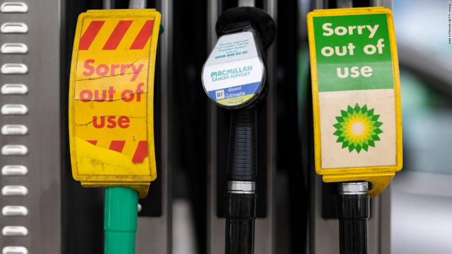 Σε ετοιμότητα ο στρατός της Βρετανίας λόγω της έλλειψης καυσίμων