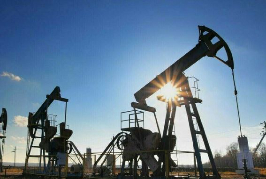 Άνοδος για το πετρέλαιο - Στα 76 δολ. κινείται το Brent, στα 72 δολ. το αργό