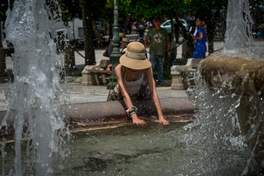 Διανύουμε τον πιο καυτό Ιούνιο που έχει καταγραφεί ποτέ στην Ελλάδα