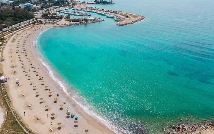 Σε υψηλά για την εποχή επίπεδα η θερμοκρασία της θάλασσας