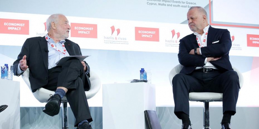 Στίγκλιτς: Πρόοδος για την ελληνική οικονομία - Μυτιληναίος: Δυσλειτουργική η Ευρώπη - H Eλλάδα έγινε επενδυτικός προορισμός