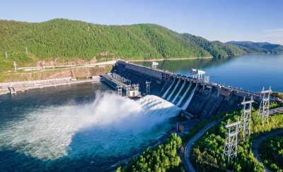 Montel: Σε κόντρα με την ΕΕ η Γαλλία για την υδροηλεκτρική ενέργεια