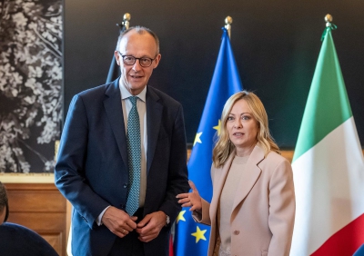 Meloni και Merz στο πλευρό Sanchez μετά τις απειλές Trump για πιθανή αποχώρηση της Ισπανίας από το ΝΑΤΟ