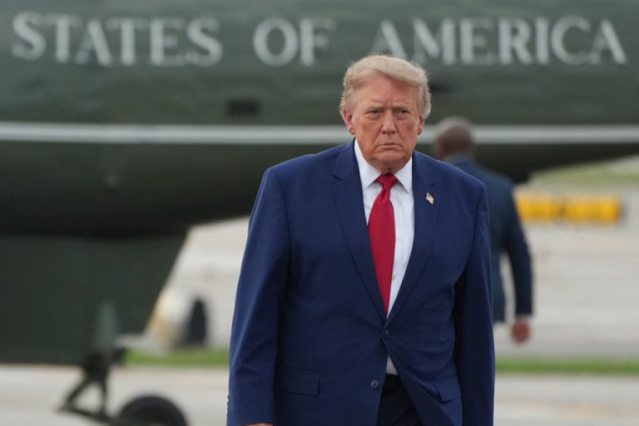 Τrump: Έχουμε τον πλήρη έλεγχο των Στενών του Ορμούζ - Σε επιθετική αναδιάταξη οι Ιρανοί