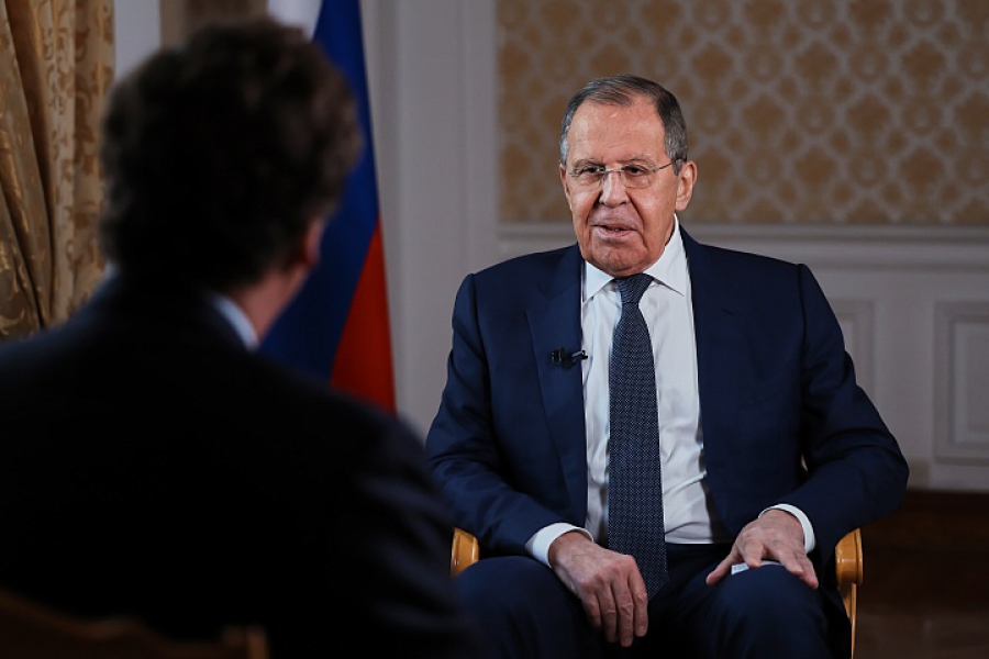 Lavrov: Η συμφωνία ΗΠΑ-ΕΕ χτυπάει την ευρωπαϊκή βιομηχανία